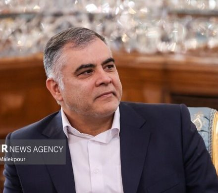 📌 اولتیماتوم نفتی به شرکتهای تراستی / وزیر نفت میگوید کوتاه نمیآییم، اما خبری از شکایت نیست!