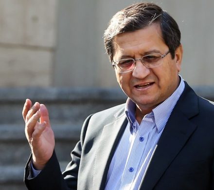 📌 نقدی بر سخنان رئیسکل بانک مرکزی؛ از صادرات ۸۰ میلیون بشکه نفت تا صفر شدن درآمد نفتی؛ پول نفتهای فروختهشده کجاست؟!