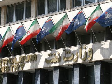 ✍️ وزارت نفت، نیازمند فرماندهی کارآمد و قاطع